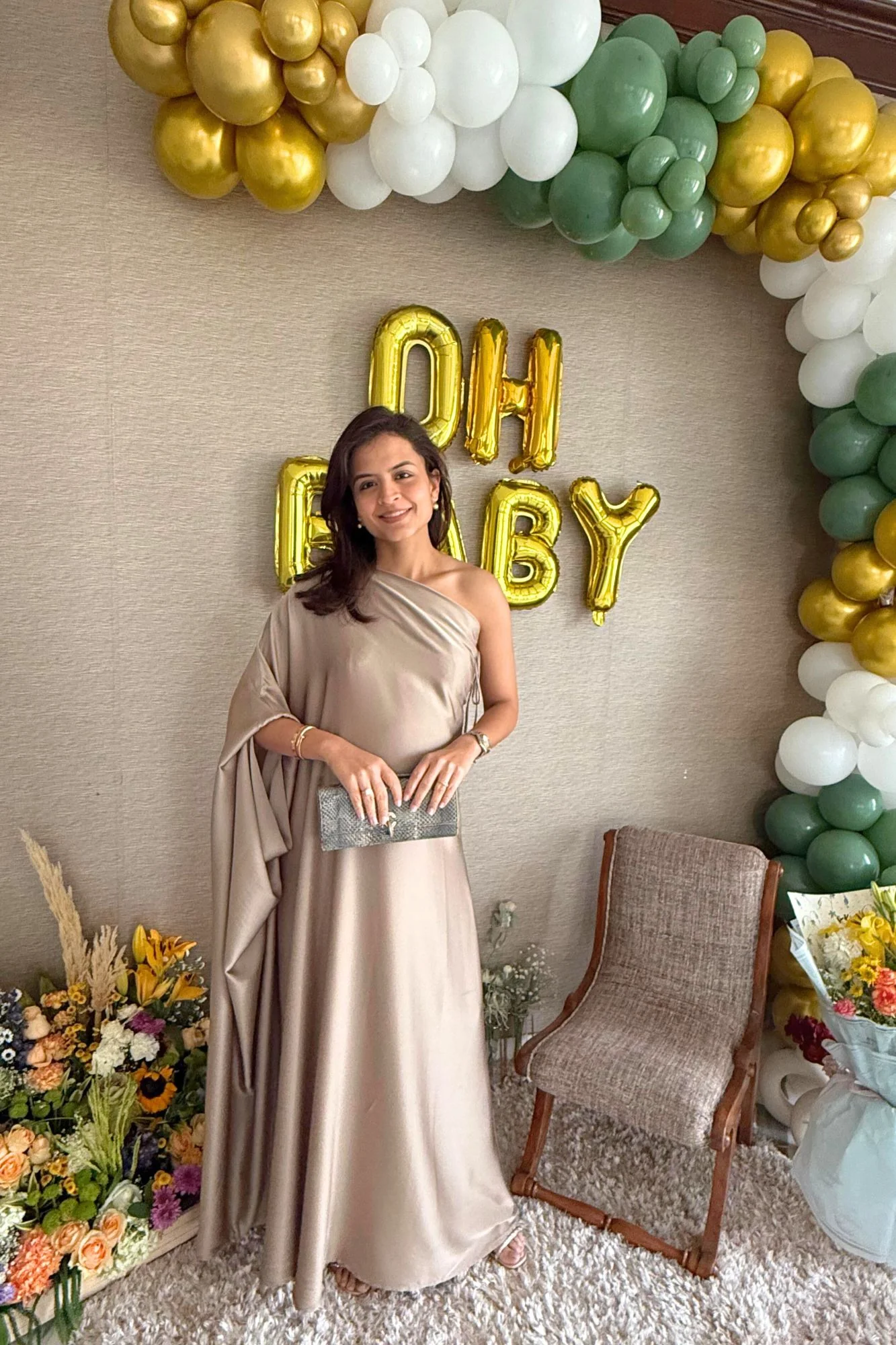 Luxe Golden Glow Satin Maternity Gown - Chenance