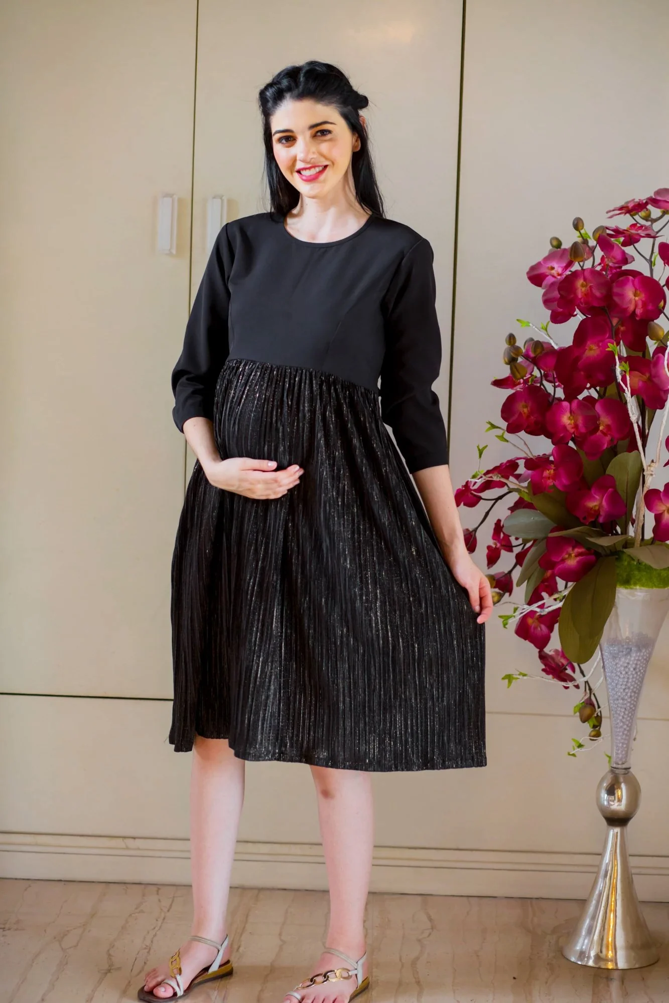 Stylish Black Shimmer Maternity Dress - Chenance