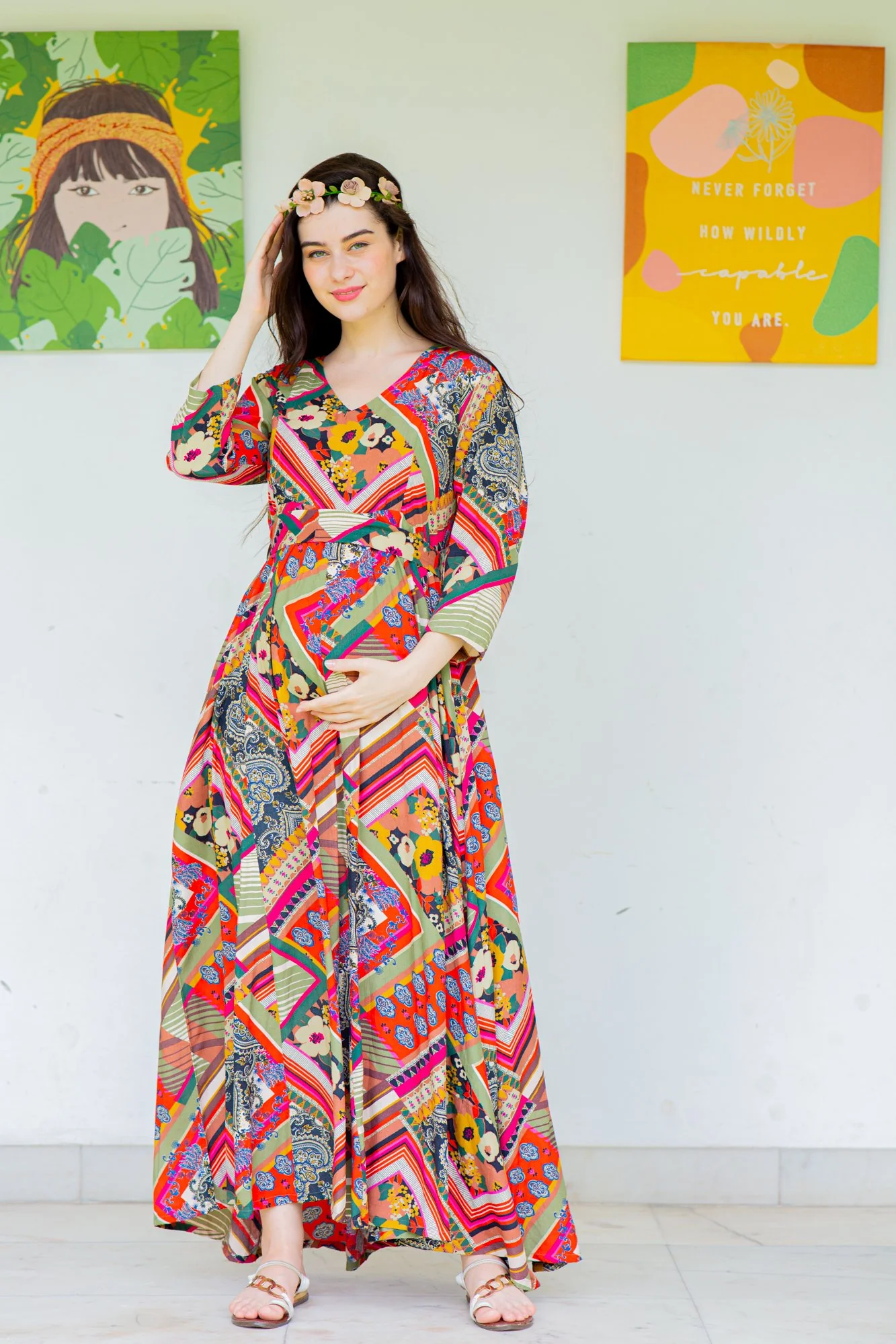 Abstract Queen Concealed Zip Maternity & Nursing Maxi - Chenance