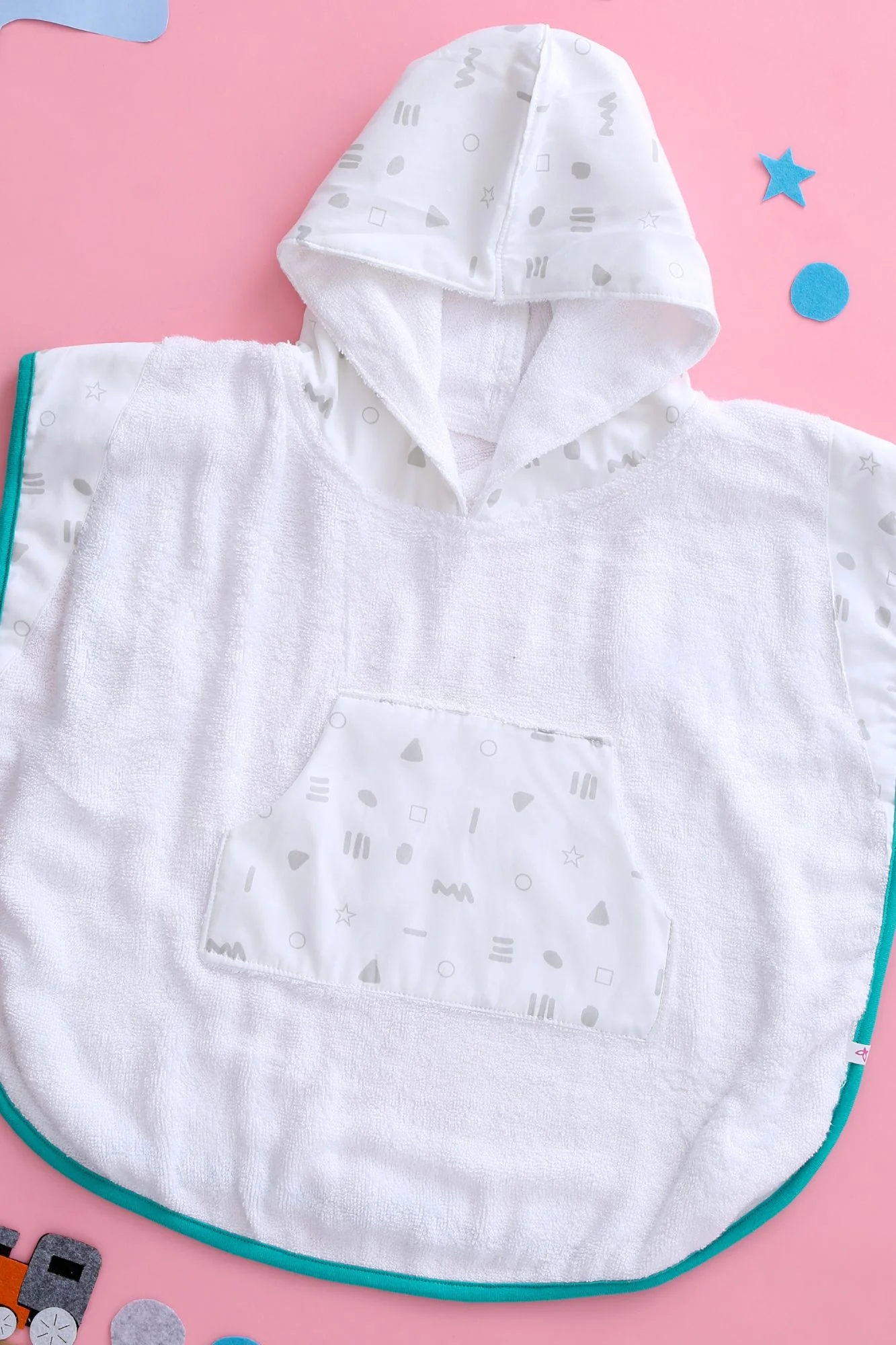 Geometry - Hooded Poncho - Chenance