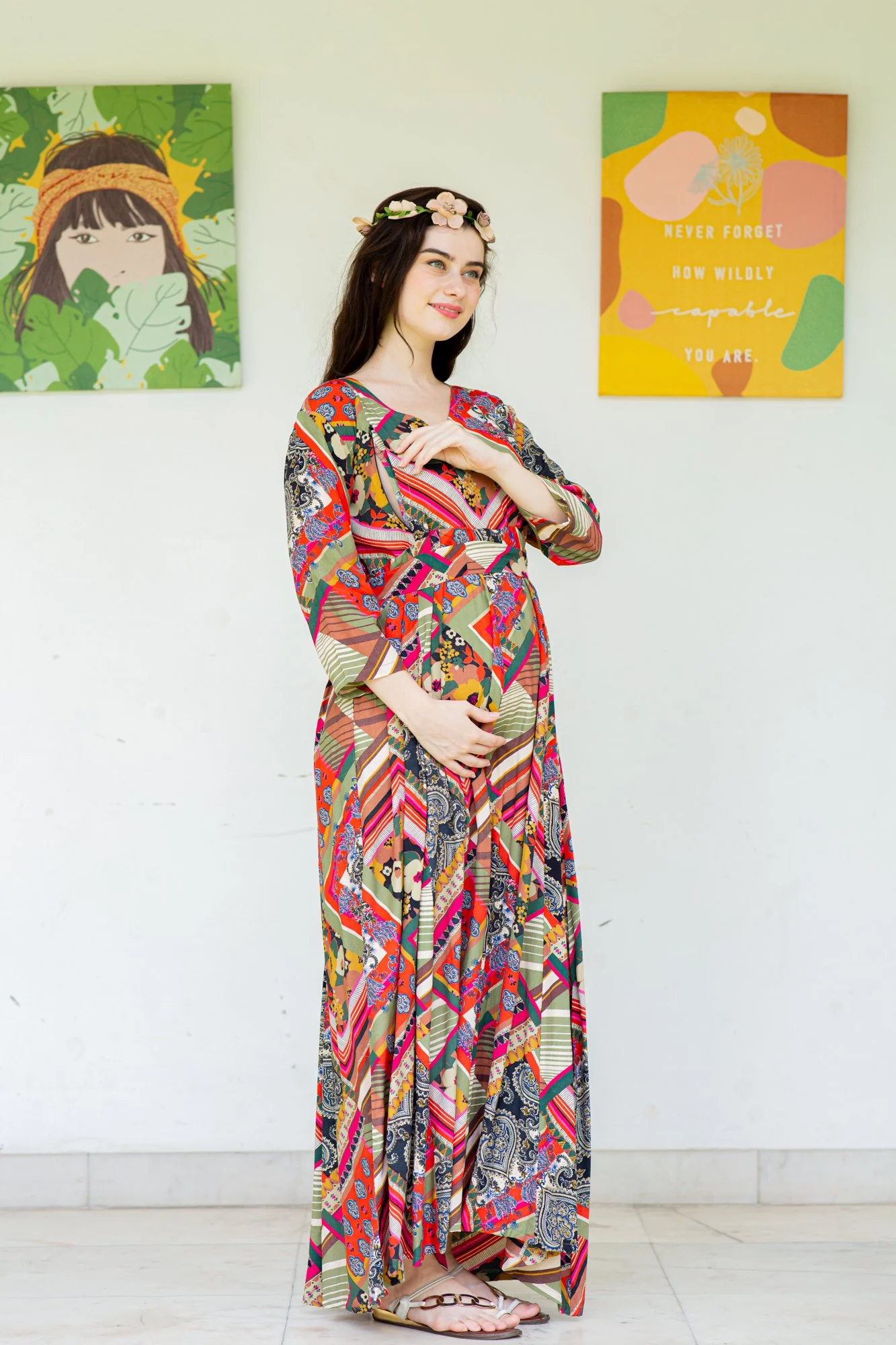 Abstract Queen Concealed Zip Maternity & Nursing Maxi - Chenance