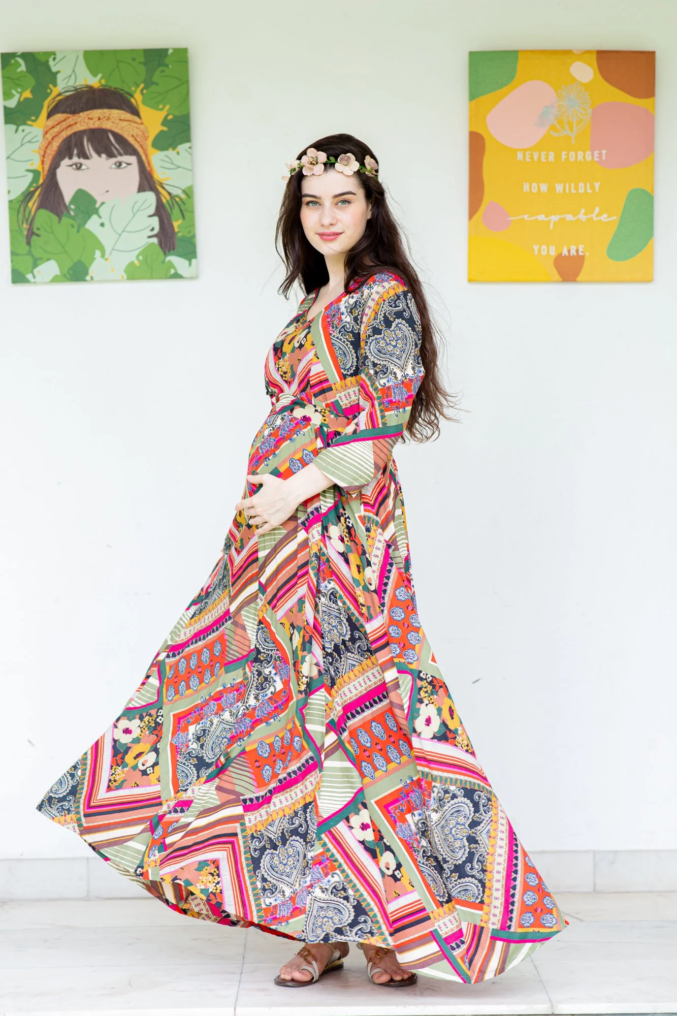 Abstract Queen Concealed Zip Maternity & Nursing Maxi - Chenance