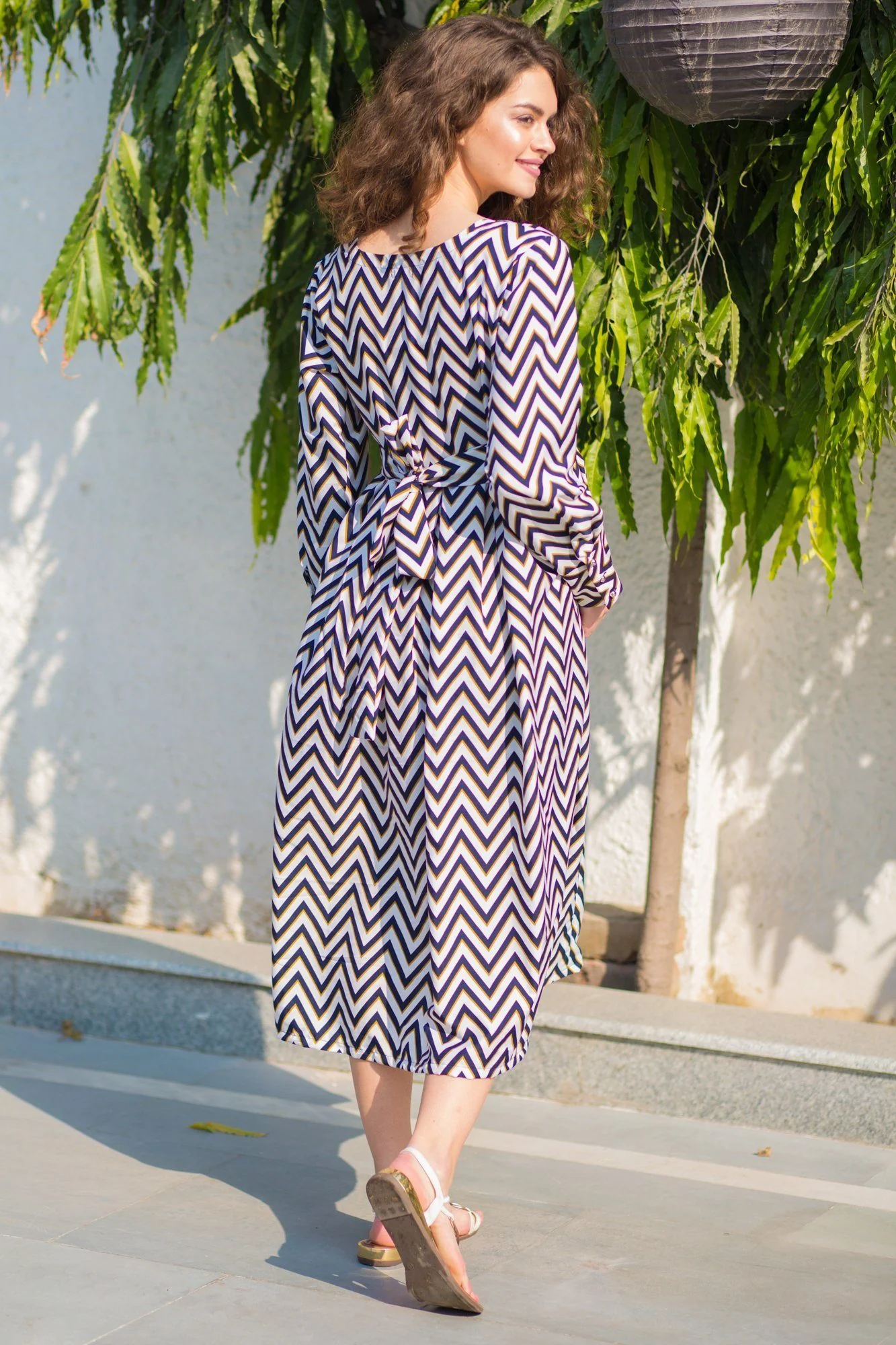 Chic Zig Zag Striped Pocket Maternity & Nursing Dress - Chenance