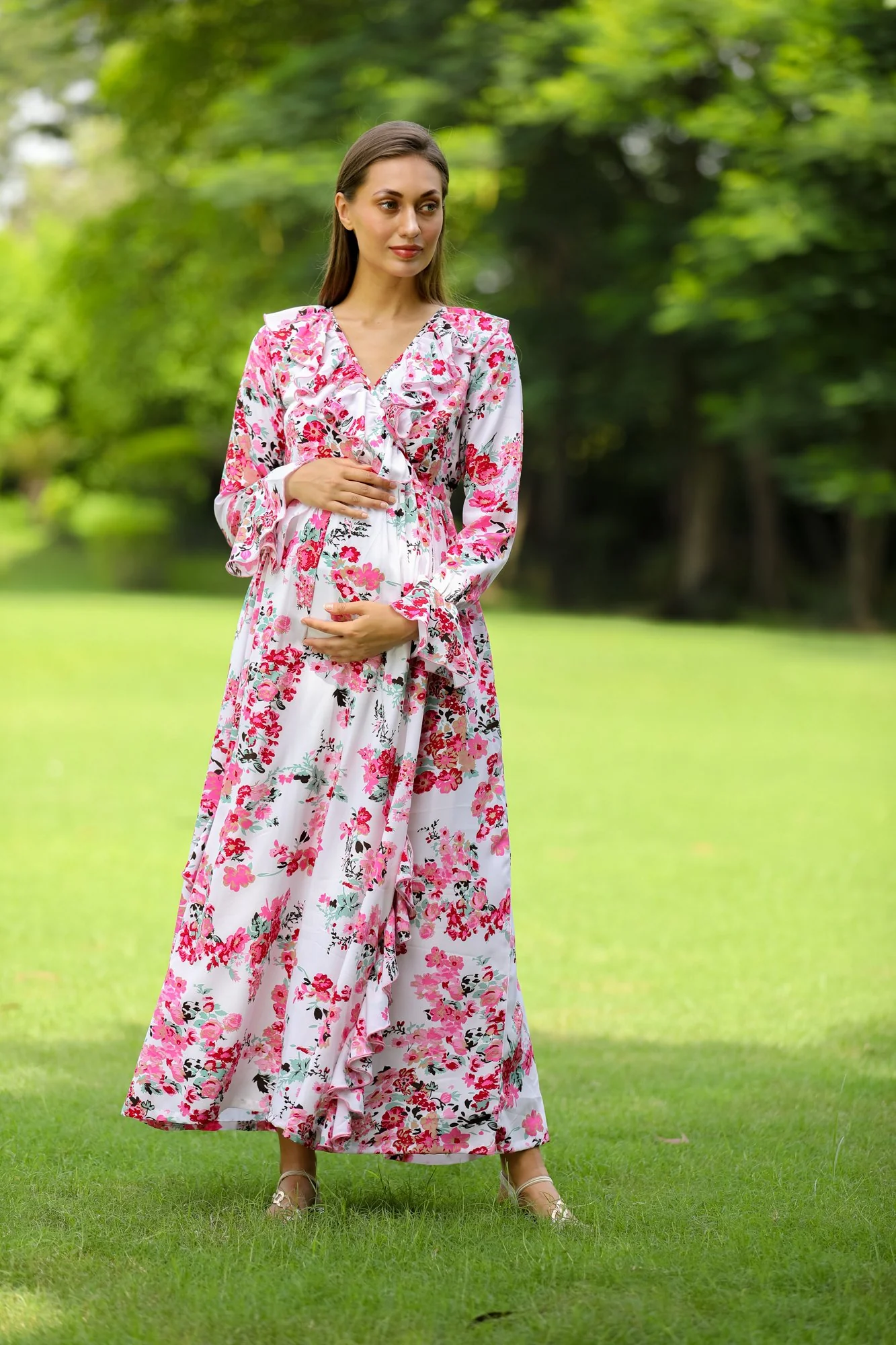 Snow White Blush Maternity & Nursing Frill Dress - Chenance