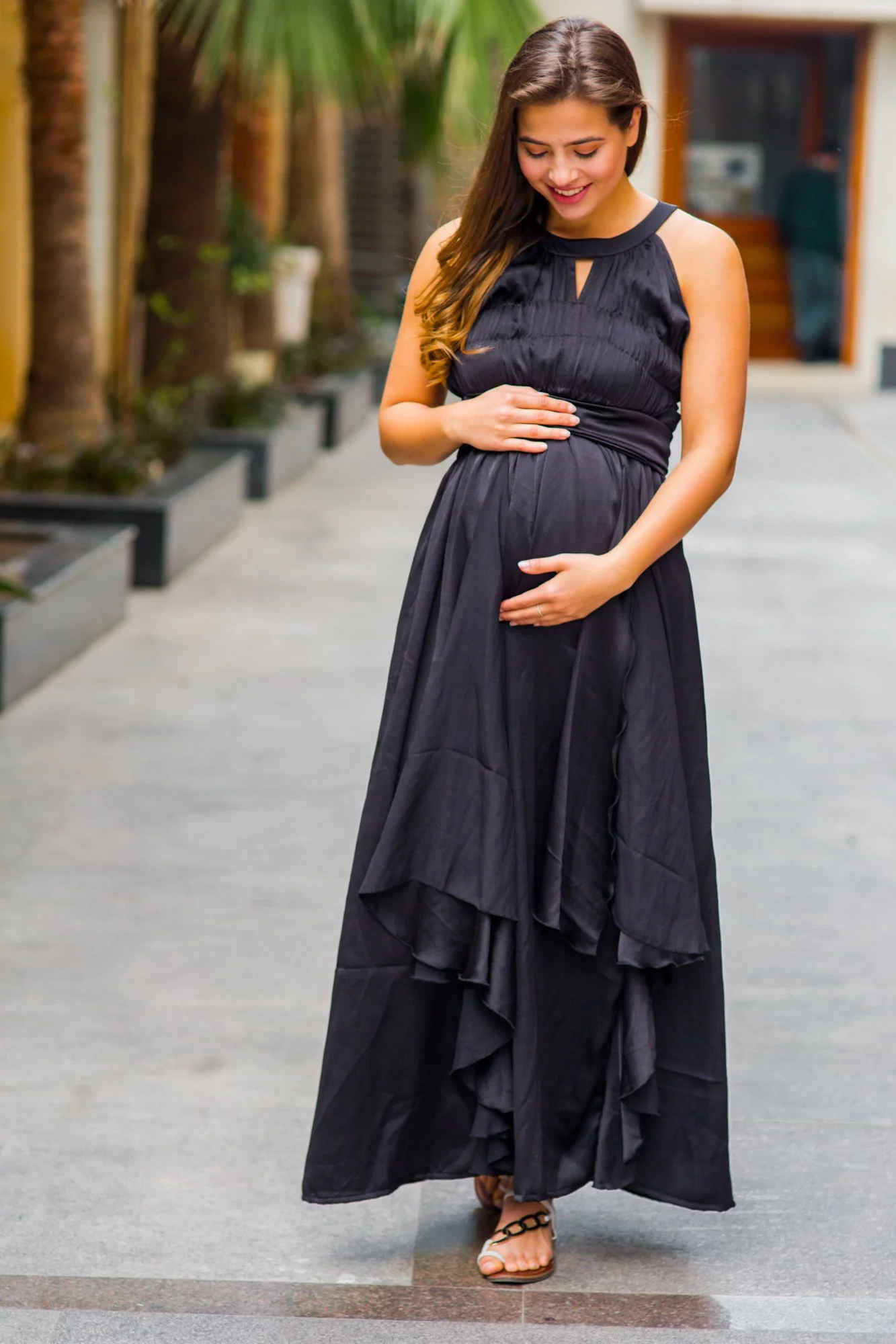 Luxe Noir Ruching Maternity Flow Dress - Chenance