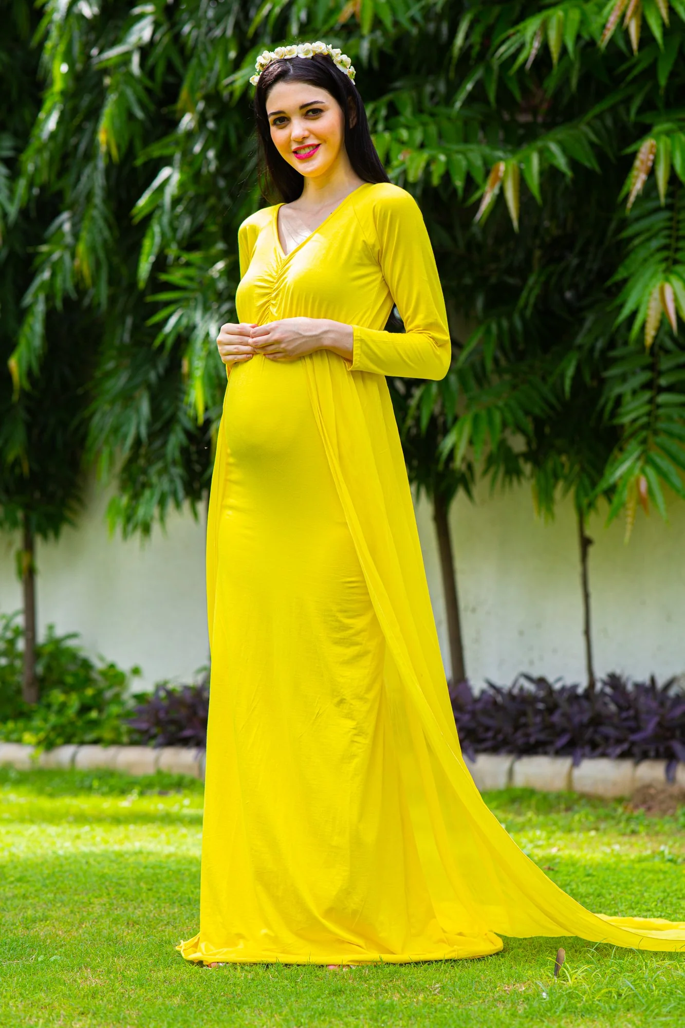 Sunny Yellow Trail Maternity Photoshoot Gown - Chenance
