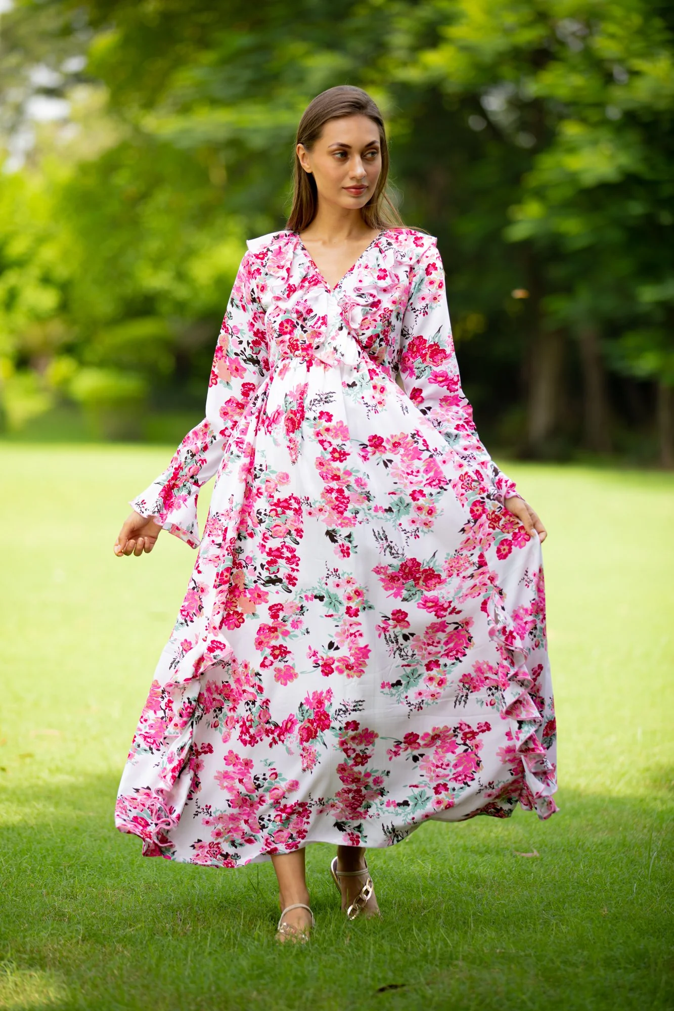 Snow White Blush Maternity & Nursing Frill Dress - Chenance