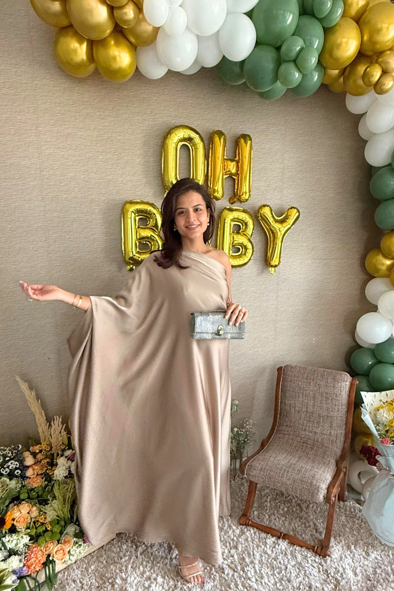 Luxe Golden Glow Satin Maternity Gown - Chenance