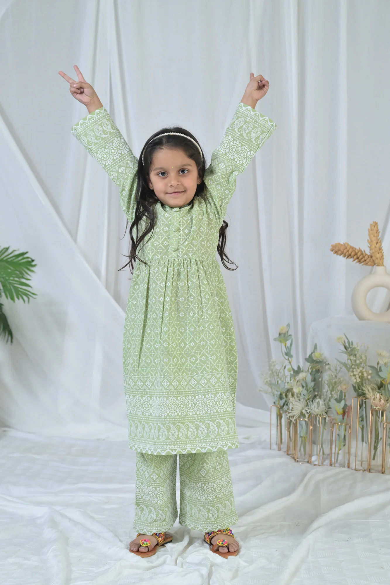Winsome Olive Green Kurta Set (2pc) (0-12 Yrs) - Chenance