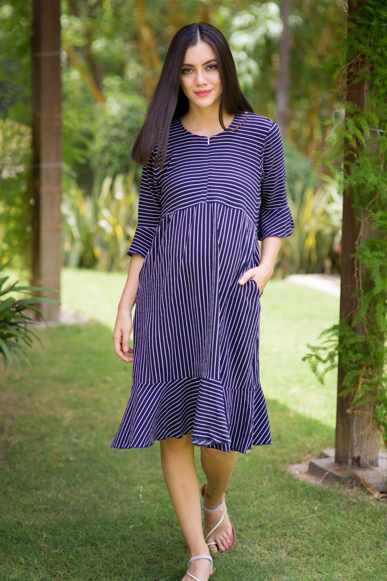 Chic Striped Ruffle Maternity & Nursing Dress - Chenance