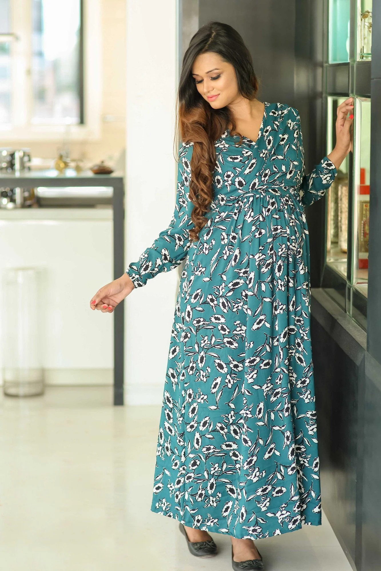 Deep Green Petal Maternity & Nursing Wrap Dress - Chenance
