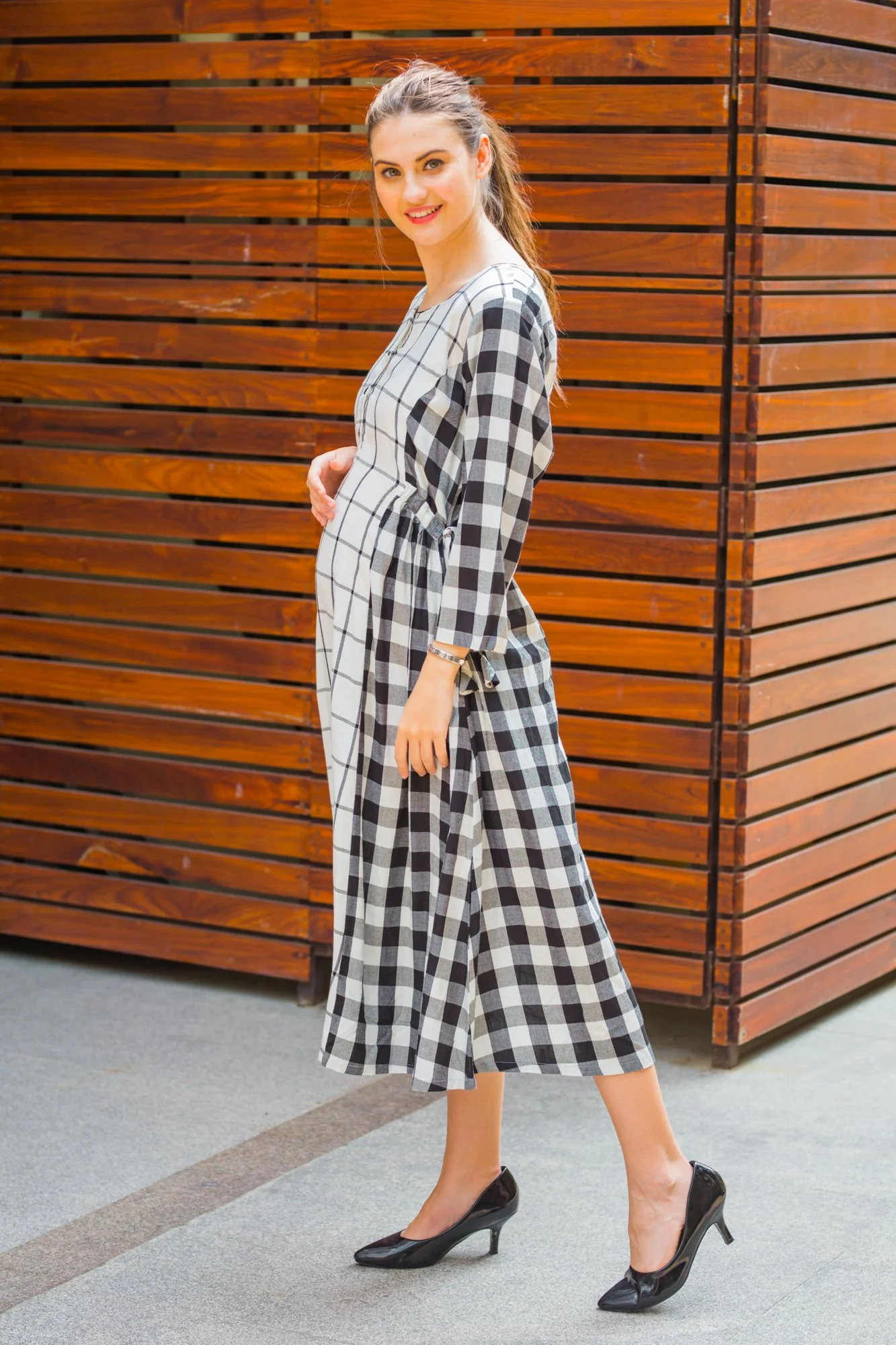 Universal Viscose Plaid Maternity & Nursing Dress - Chenance